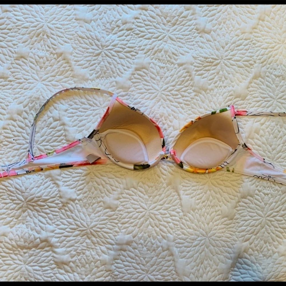 Bikini‎ Top - Picture 7 of 7